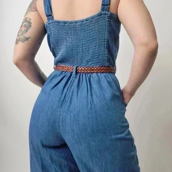 Wide Leg Denim Cropped Romper Jumpsuit - M - Picture 9 of 10